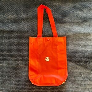 Lululemon bag